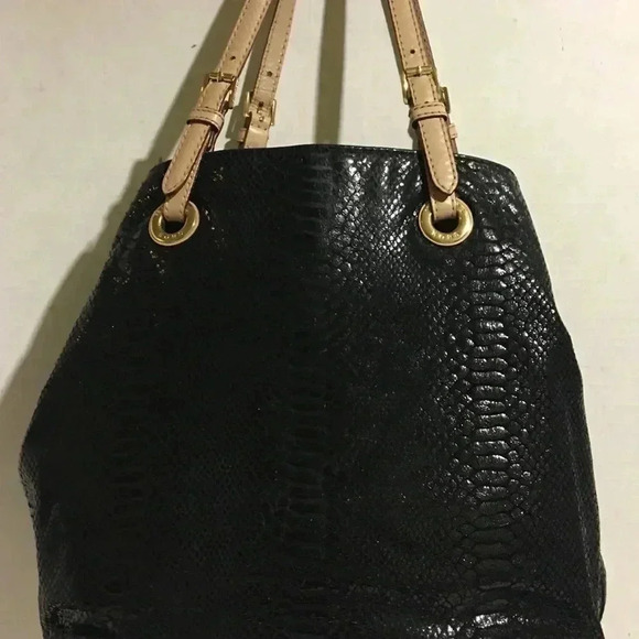 Michael kors Black embossed leather tote handbag - Picture 2 of 8